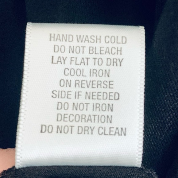 Dress Barn Metallic Sleeveless Blouse - Picture 6 of 6